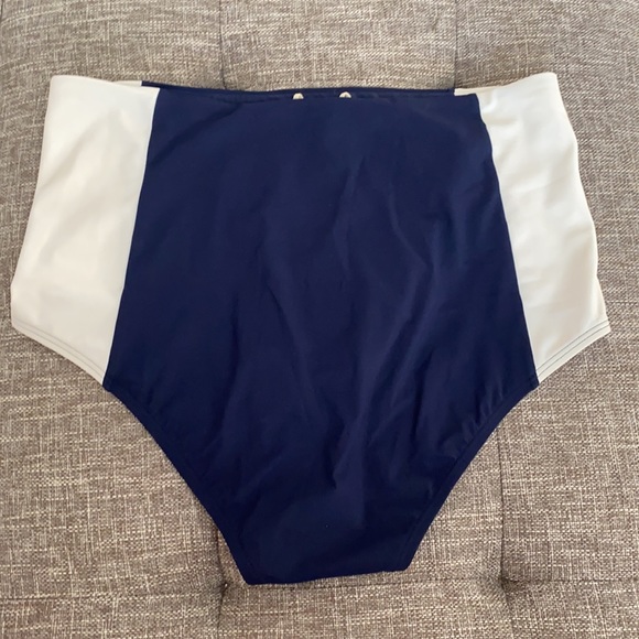 Tory Burch High Waisted Bottom Large NWT - Picture 6 of 6